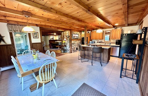 Mount Desert House | Tall Pines Retreat, Somesville|Mt. Desert. 15 min to Bar Harbor, 5 to Acadia