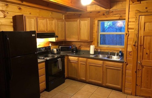 Stanton Cabin | Tall Timbers Cabin-RRG-hot tub