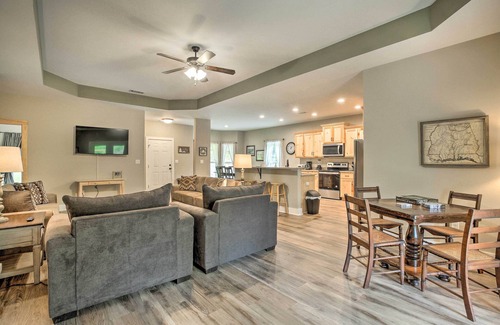 East Tallassee Cabin | Tallassee Creekside Cabin w/Forest Views!