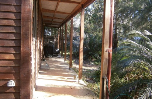 Mossy Point Cottage | Tallgums Hideaway - family beach retreat