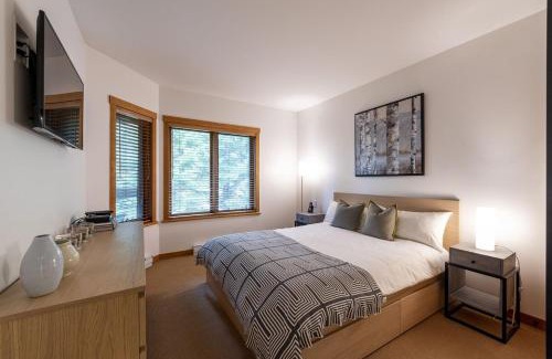 Nordic Estates House | Taluswood 6 by Outpost Whistler