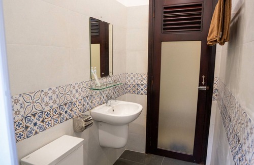 Hue Bed & Breakfast | Tam Family Homestay Hue