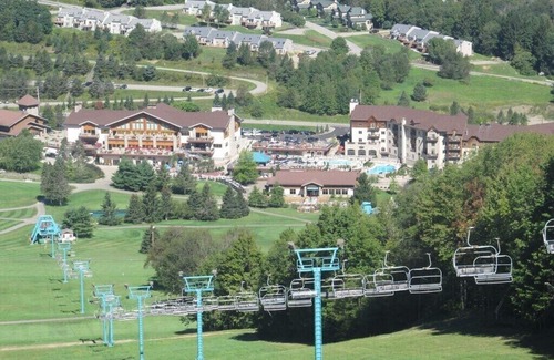 Ellicottville Condo | Tamarack Club At Holiday Valley Ski in/out Deluxe Condo w/Mini Kitchen Sleeps 4