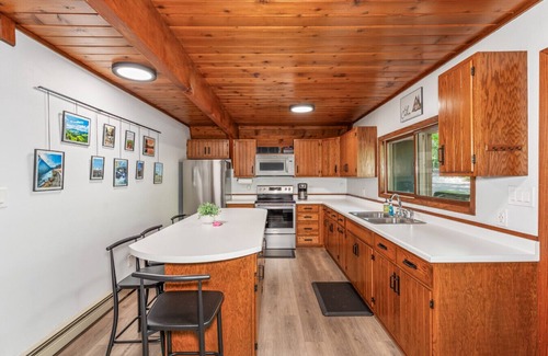 Lake Tomahawk House | Tamarack Lodge Lake Tomahawk WI
