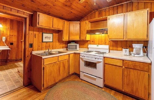 Ely Cottage | Tamarack .