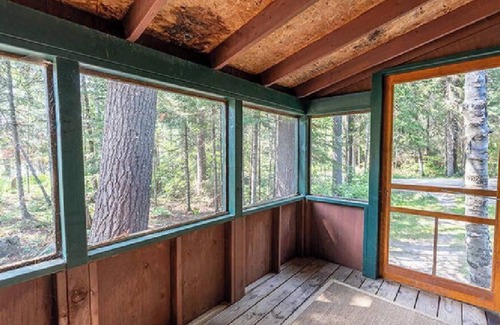 Ely Cottage | Tamarack .