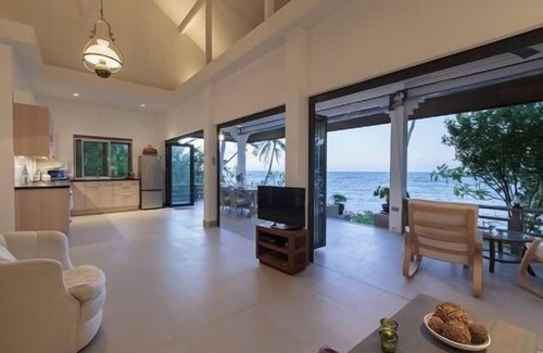 Bang Po House | Tamarind Beach Front House. Bang Por