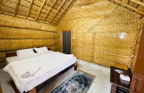 Kamalapur Resort | Tamarind Tree Way Side Amenities