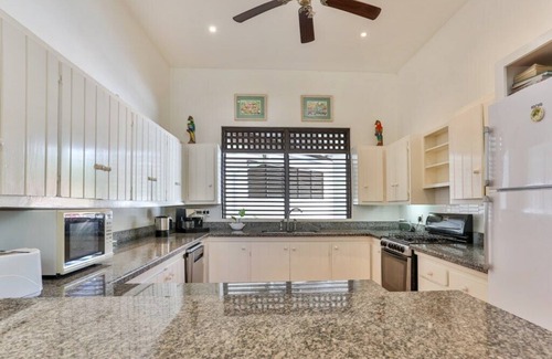 Cap Estate Villa | Tamarind Villa - Sprawling 7 bedroom villa