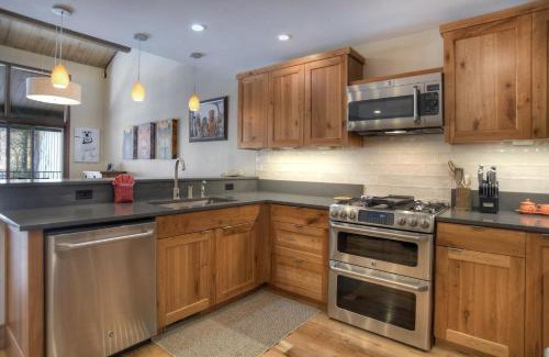 Purgatory House | Tamarron Gambel Oak 777