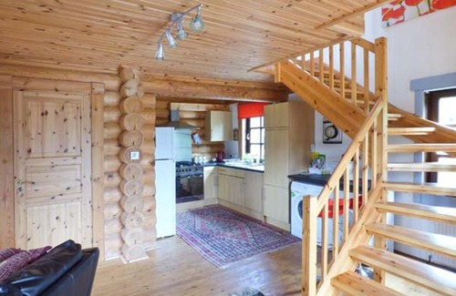 Pentney House | Tamaura Lodge