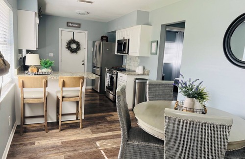 Tampa House | TAMPA ! 10min from de airport, 5 min James Stadium, 1 hour Disney 10 min Amelia