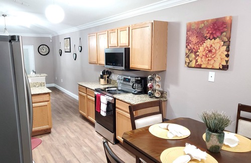 Ruskin House | Tampa Bay Area Getaway