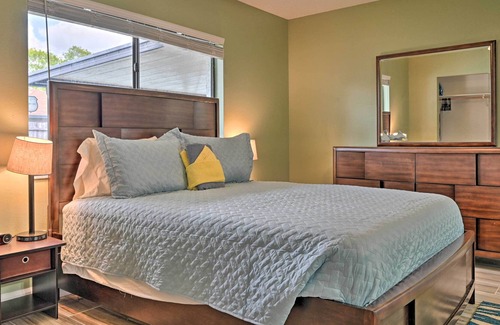 Greater Northdale House | Tampa Bay Bungalow w/ Private Pool & Yard!