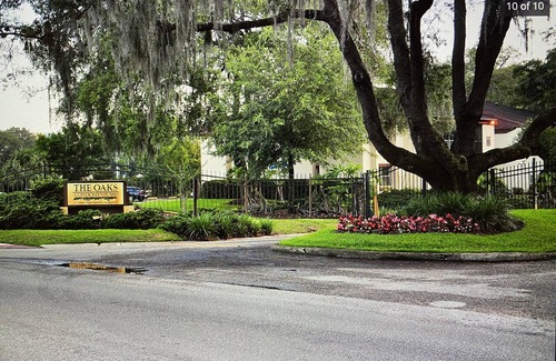 University Condo | Tampa Condo - GOLF/BUSCH GARDENS/ADVENTURE ISLAND/MOFFITT/BEACHES/DISNEY