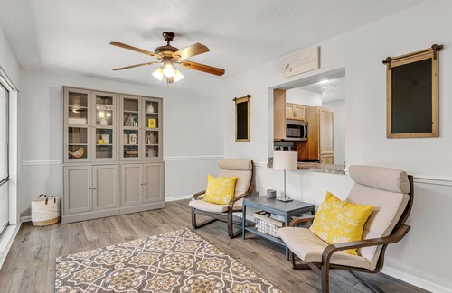 Lutz House | Tampa Family Oasis – Cozy Home w/Screened-in Heated Pool
