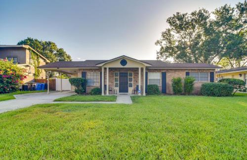 Bay Crest Park House | Tampa Home Near Boat Ramp about 10 Mi to Dtwn!