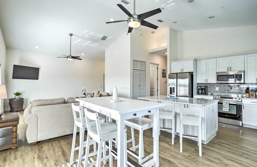 Port Tampa City House | Tampa House w/Patio, Near Downtown & Beaches!