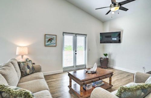 Port Tampa City House | Tampa House with Patio, Near Downtown and Beaches!