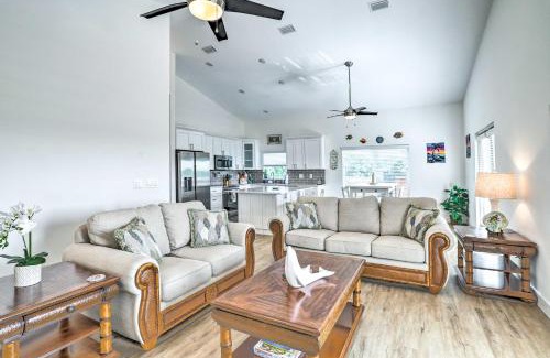 Port Tampa City House | Tampa House with Patio, Near Downtown and Beaches!