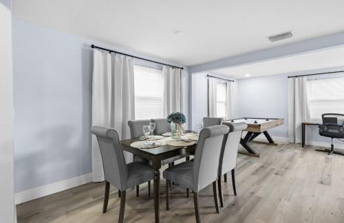 Orient Park House | Tampa Modern and Cozy Getaway Near Downtown and Ybor Free Cleaning
