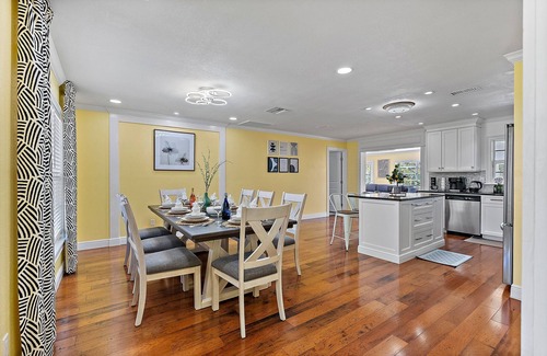 Bearss Plaza House | Tampa Nest, near Bucs Stadium and TPA