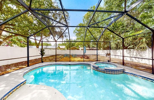 Old Seminole Heights House | Tampa Poolside Bungalow