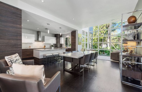 Ballast Point House | Tampa's #1 Rated Private 1 Acre Luxury Estate- Stunning Pool Spa-Best Location!