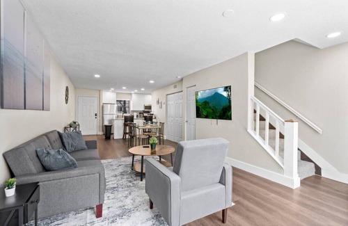 University House | Tampa's Home Away From Home