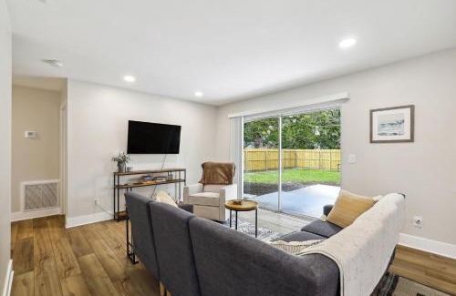 Riverside Heights House | Tampa Vacation Rental about 3 Mi to Downtown!