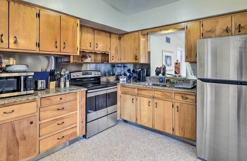 Orient Park House | Tampa Vacation Rental Near Busch Gardens!