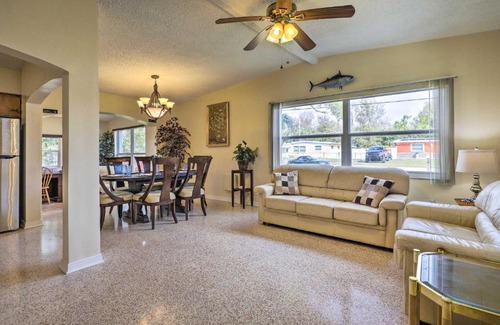 Orient Park House | Tampa Vacation Rental Near Busch Gardens!
