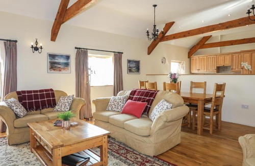Llanfairpwllgwyngyll House | Tan Twr - Chellow Cottage