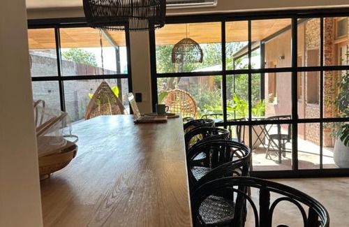 Villa Mercedes Bed & Breakfast | Tanah Host - Casa de Huespedes
