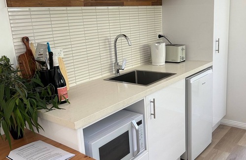 Inverloch Apartment | Tangara - A Stylish Newly Renovated Studio Apartment, close to the surf beach.