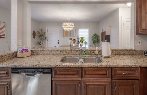 Riverside Heights House | "Tangerine Dream" - Game Room|Grill| Fire Pit