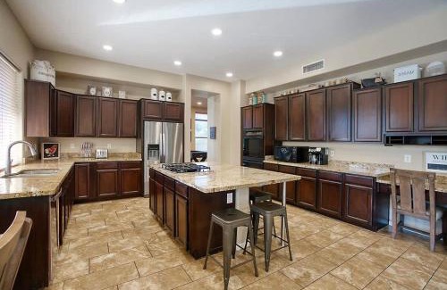 Arabian Views House | Tangerine Sky