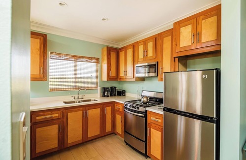 Galliot Cay House | Tangerine Sunsets Long Island Pinta