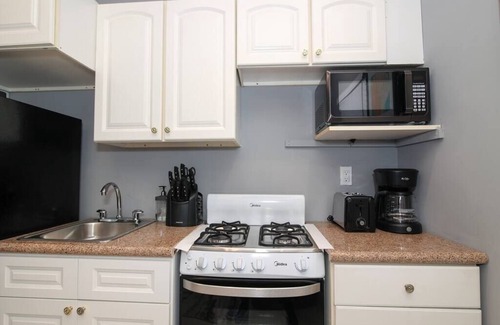Nassau Apartment | Tangerine Sunsets Jumbay Haven 3
