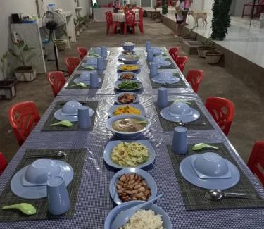 Marinsow House | Tangkoko Gallery Guest House and Resto