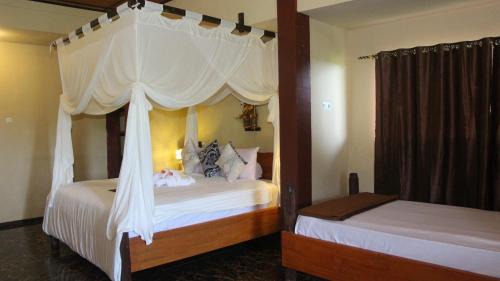 Bitung Hotel | Tangkoko Sanctuary Villa
