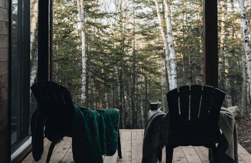 Baie-St-Paul Ski Chalet | Tanières MicroChalets Ours
