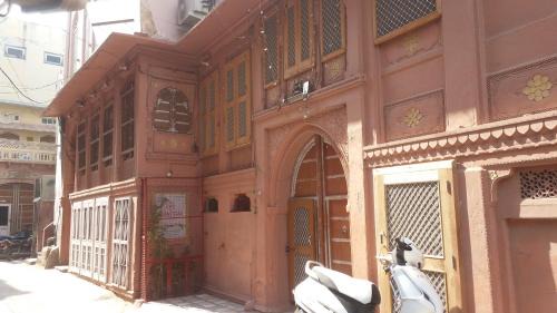 Bikaner Bed & Breakfast | Tanisha Heritage Haweli