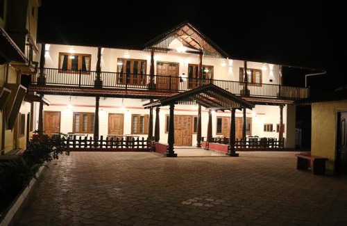 Belur Bed & Breakfast | Taniva Dani by CoffeeBeanVilla