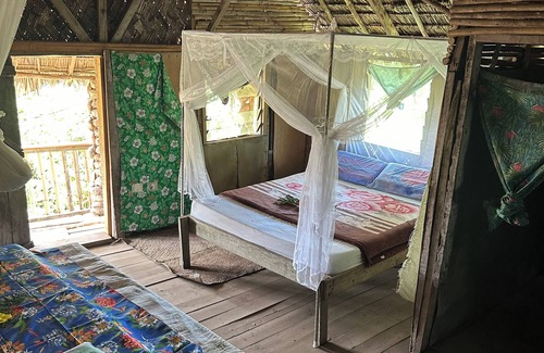 Tanna Island Hotel | Tanna Lava View Bungalows