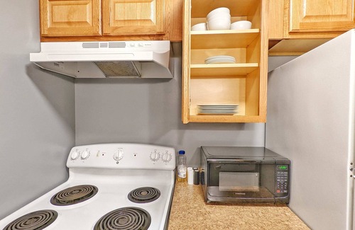 Bay City Apartment | Tanner Bldg Apt 3 - 2 bedroom (Downtown)