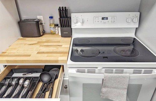 Bay City Apartment | Tanner Bldg Apt 4 - 1 bedroom (Downtown)