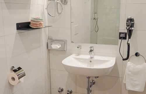 Altstadt I Hotel | Tante ALMA's Mülheimer Hotel