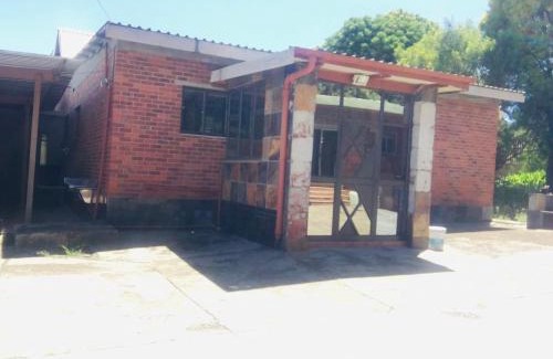 Dannhauser Bed & Breakfast | Tanzanite Guesthouse