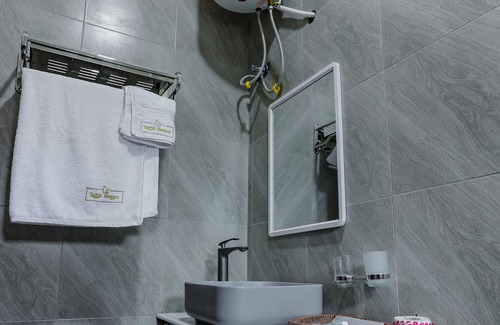 Mbarara Bed & Breakfast | Tanzi Homes Tetsi